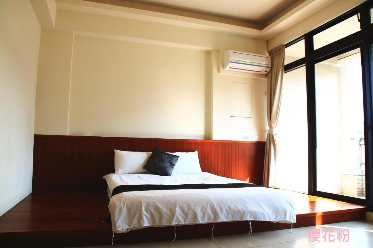 Wooden Man Homestay Luodong Buitenkant foto