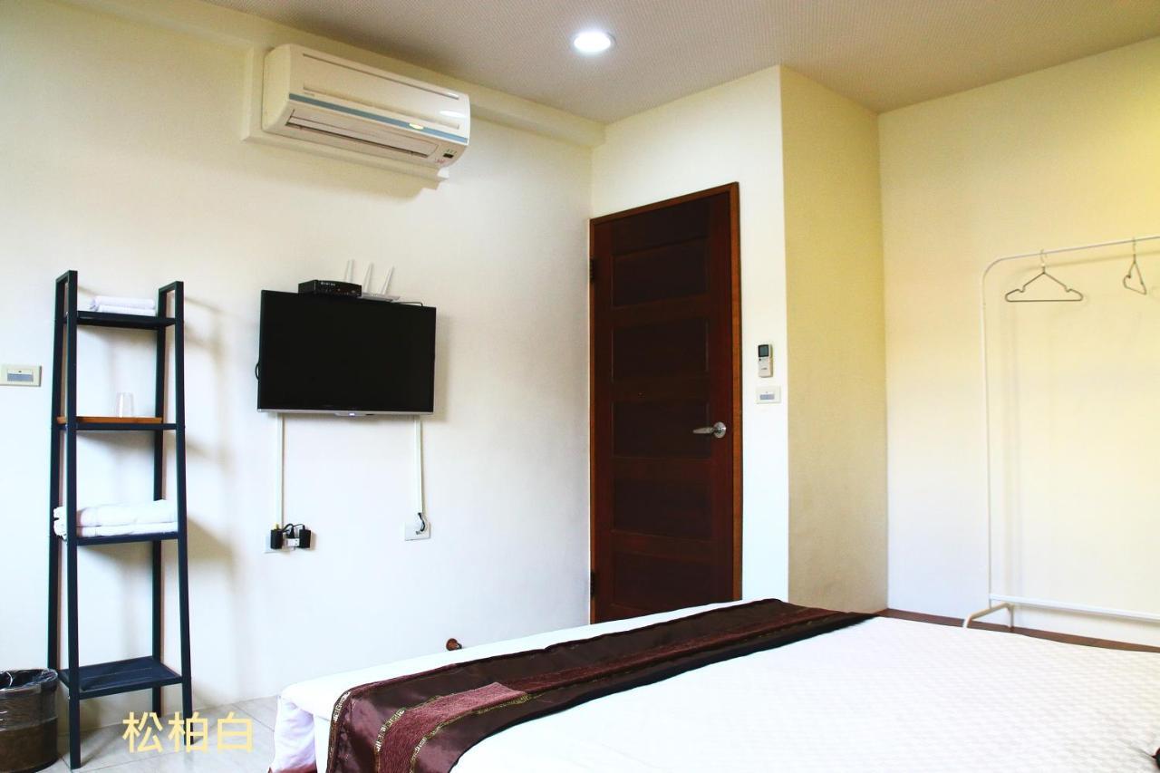 Wooden Man Homestay Luodong Buitenkant foto