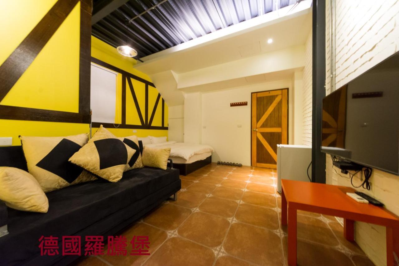 Wooden Man Homestay Luodong Buitenkant foto
